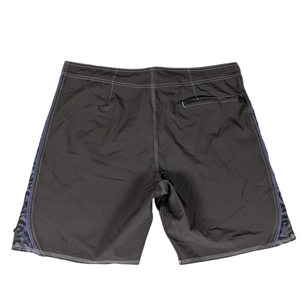 Quiksilver Highline SurfSilk Board Shorts Grey Leopard Print Swim Trunks Mens